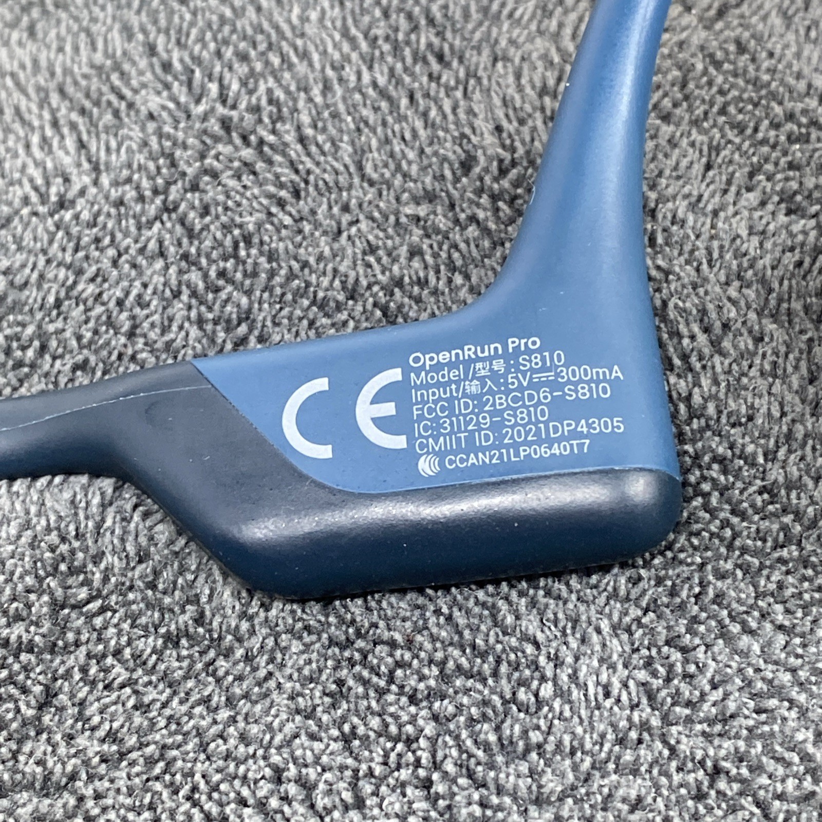 Shokz OpenRun Pro Bone Conduction Open-Ear Sport Headphones S810 Blue