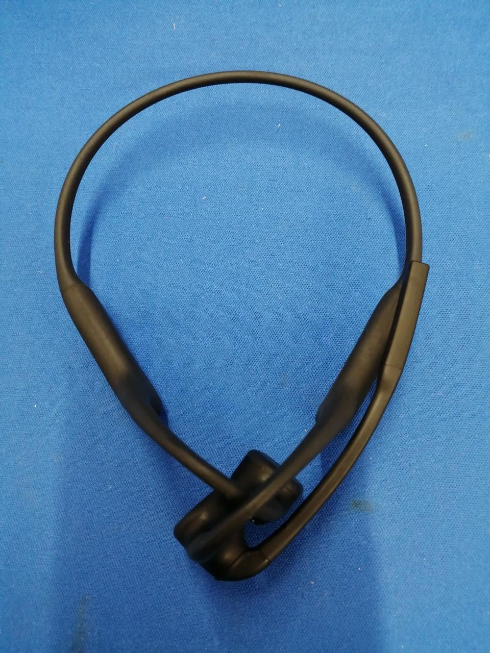 SHOKZ Bone Conduction Headset OPENCOMM UC C102 Used