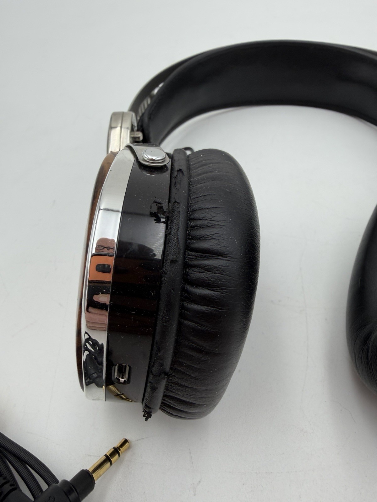 LSTN Zebra Wood Troubadour Over-Ear Wireless Headphones RARE