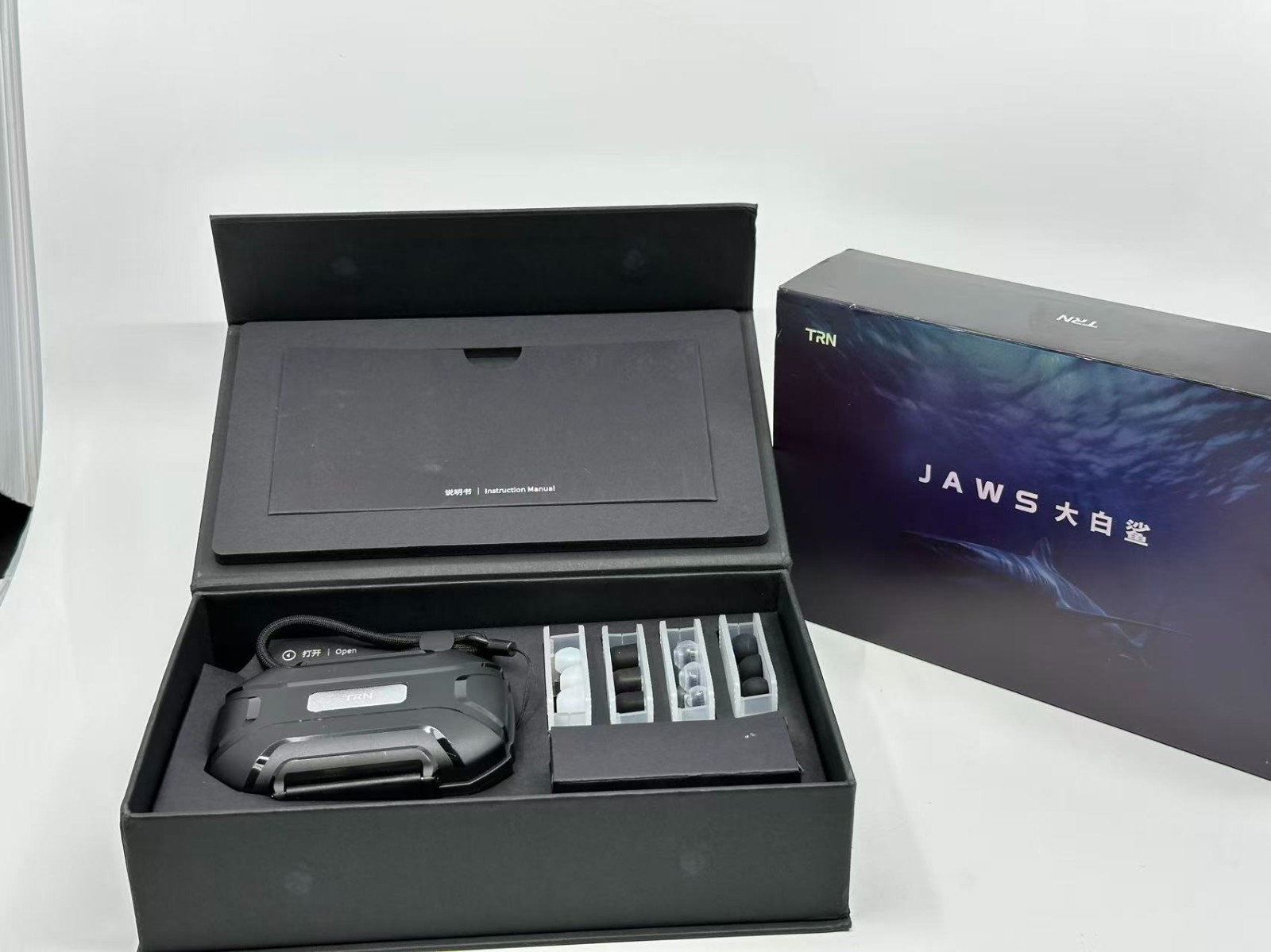 TRN JAWS In Ear Earphones 3DD 4BA 1PD Driver Technology HIFI Monitor Headphones