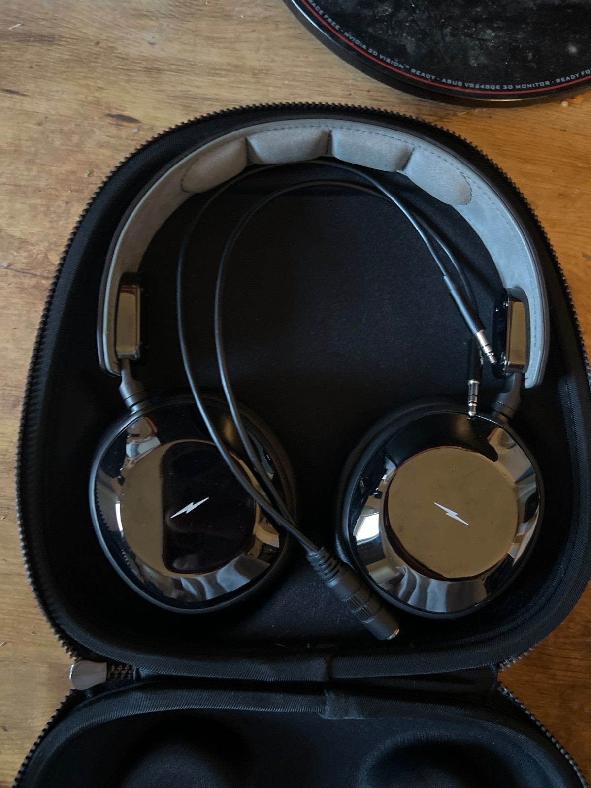 Shinola Detroit On-Ear Headphones Black Leather and Gloss Stainless Steel