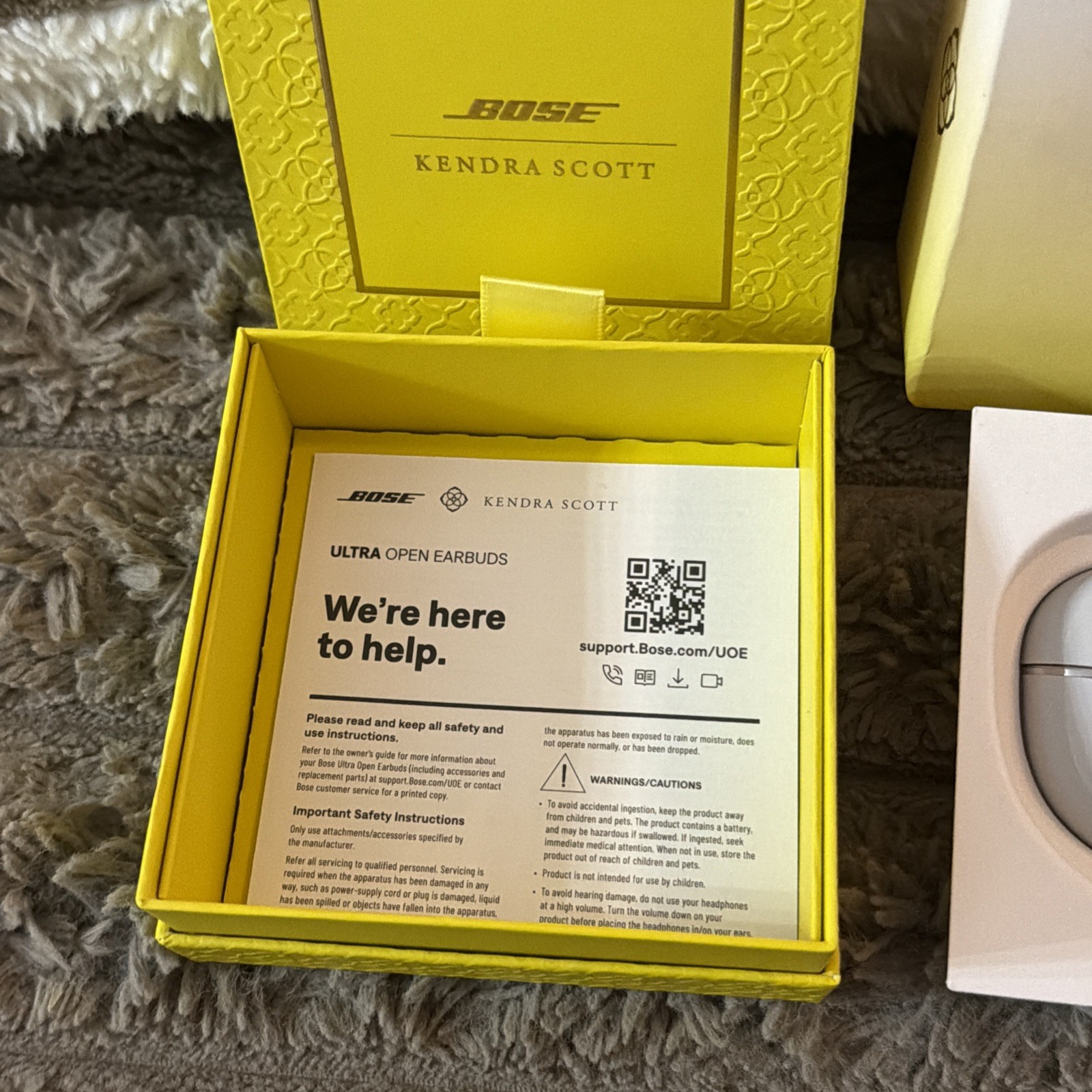 Bose x Kendra Scott Ultra Open Earbuds – Rhodium Filigree “Missing Charger”