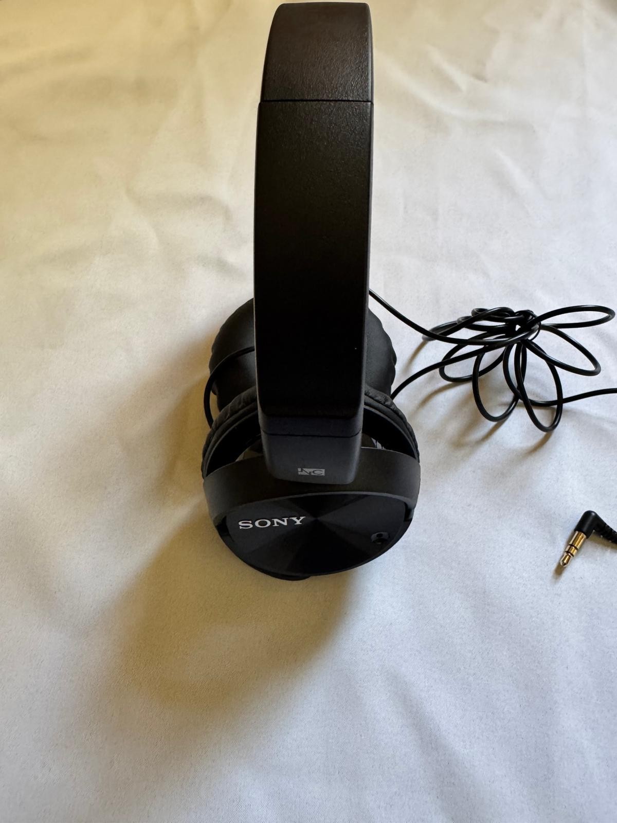 Sony MDR-ZX110NA Wired Headphones Noise Cancelling Over Ear Black Tested Works”