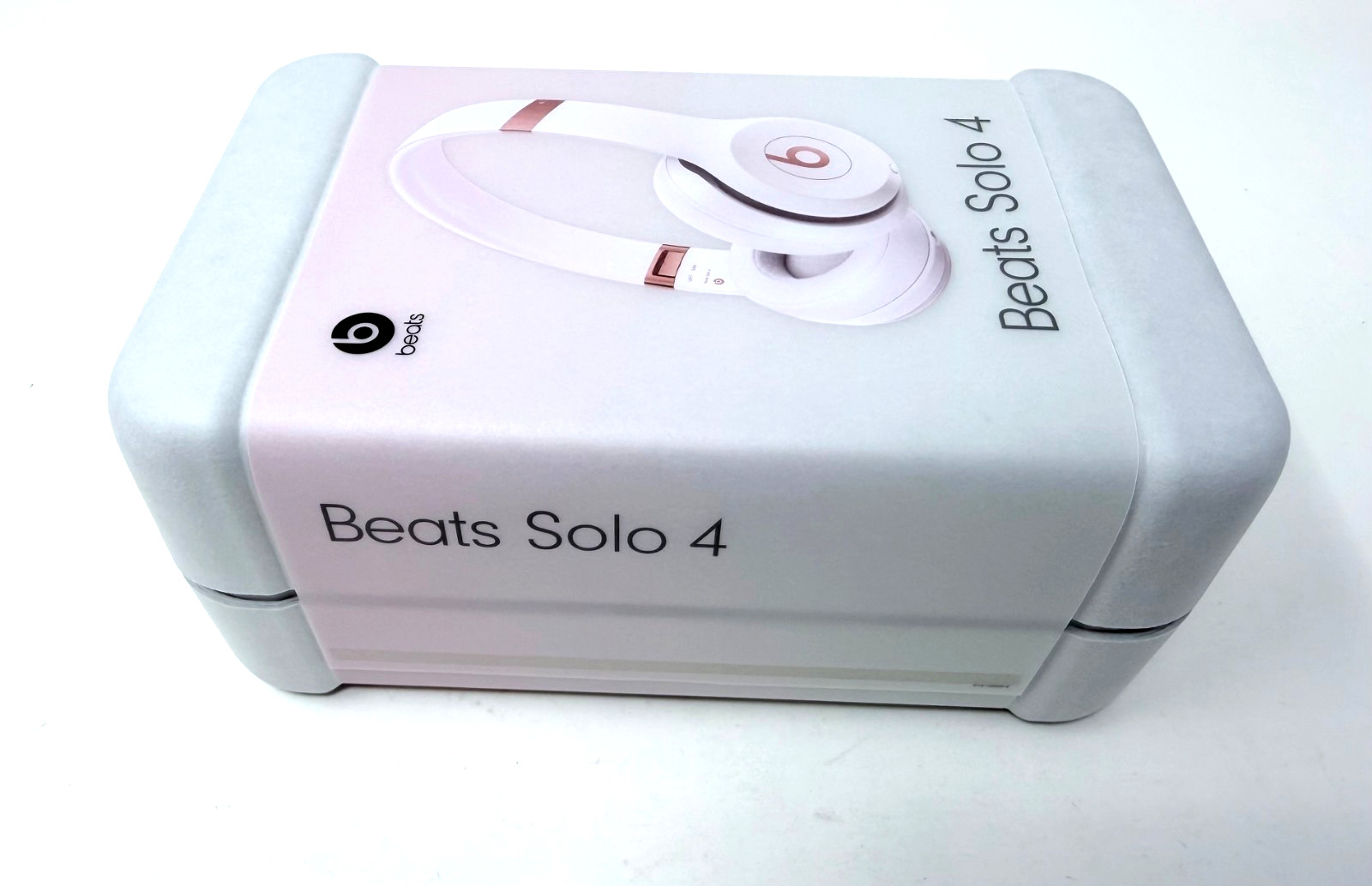 New Beats Solo 4 Wireless Bluetooth On Ear Headphones – Cloud Pink