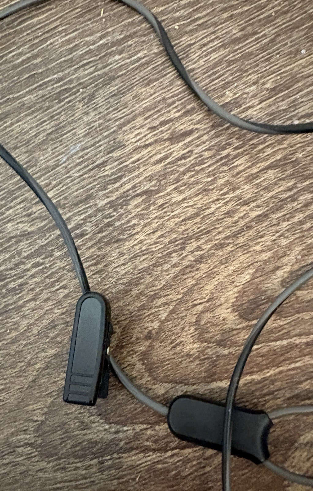 Bose SoundSport Wired In-Ear Earphones, With Extra Tips and carrying case