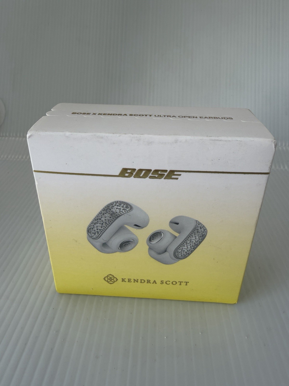 NEW&SEALED Bose x Kendra Scott Ultra Open Earbuds SILVER
