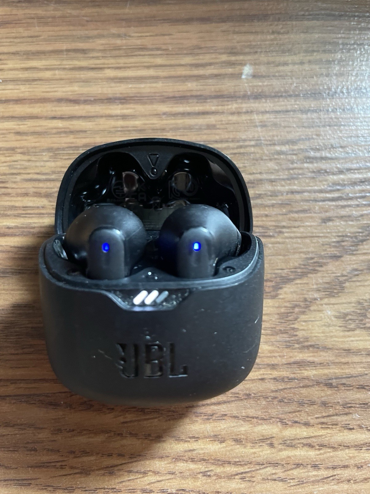 JBL Tune Bluetooth Ear Buds