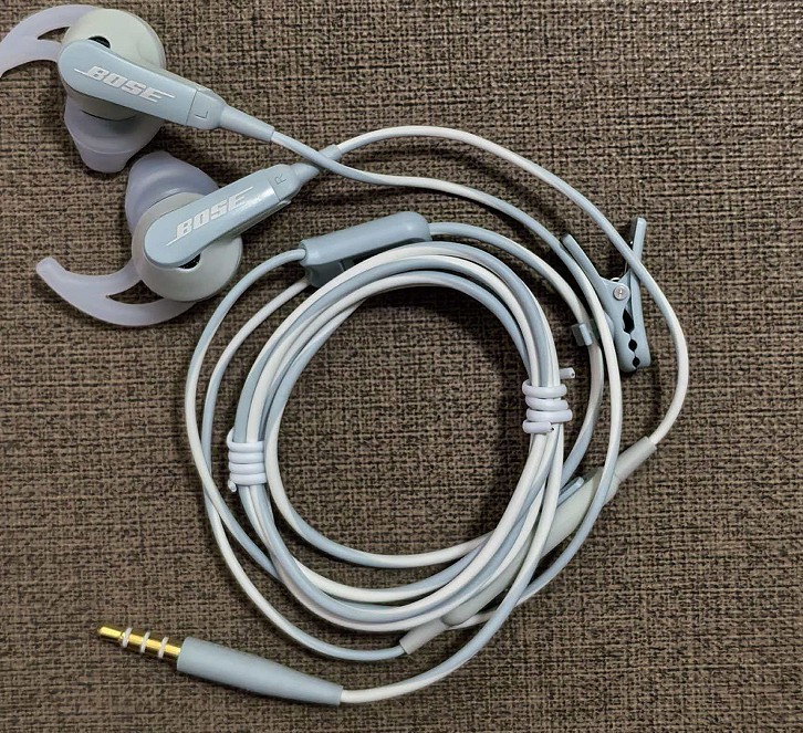 SoundSport In-Ear Earphones Headset 3.5mm Jack For Apple ios Version-Frost Whit