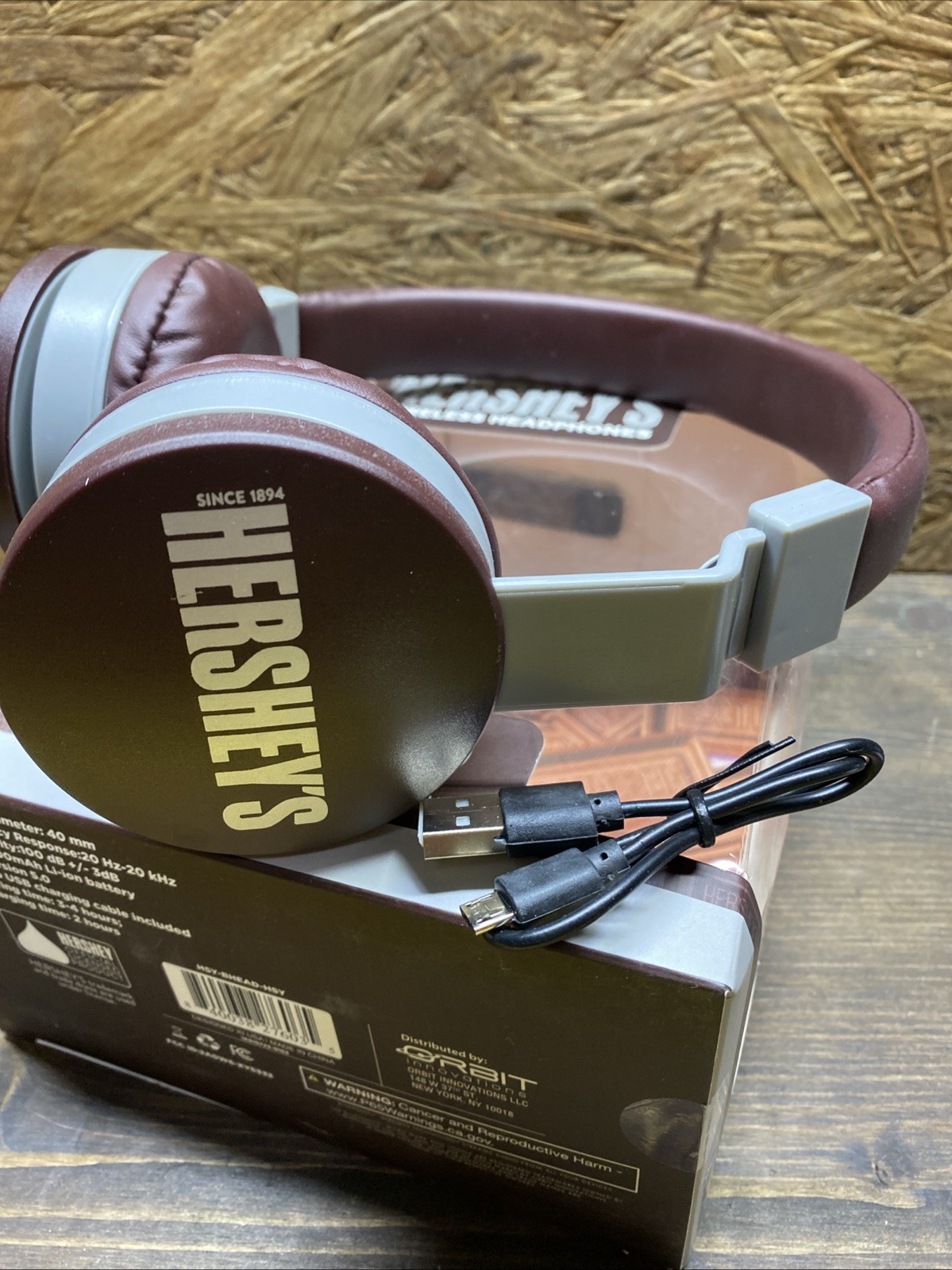 Hershey’s Wireless Headphones Bluetooth with Adjustable Headband Open Box