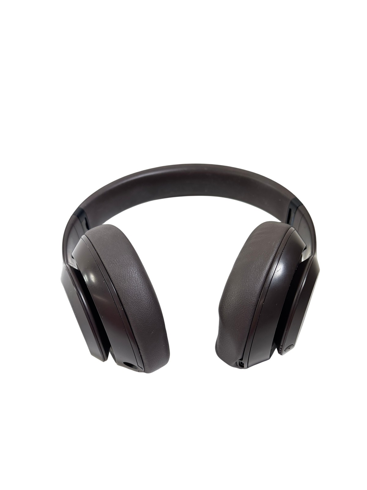 Beats Studio Pro Active Noise Cancelling Wireless Headphones – Brown