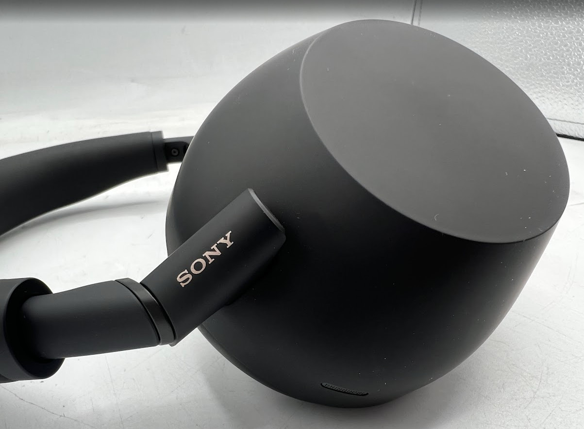 Sony WH-1000XM6 Wireless Noise Canceling Headphones Black – Used