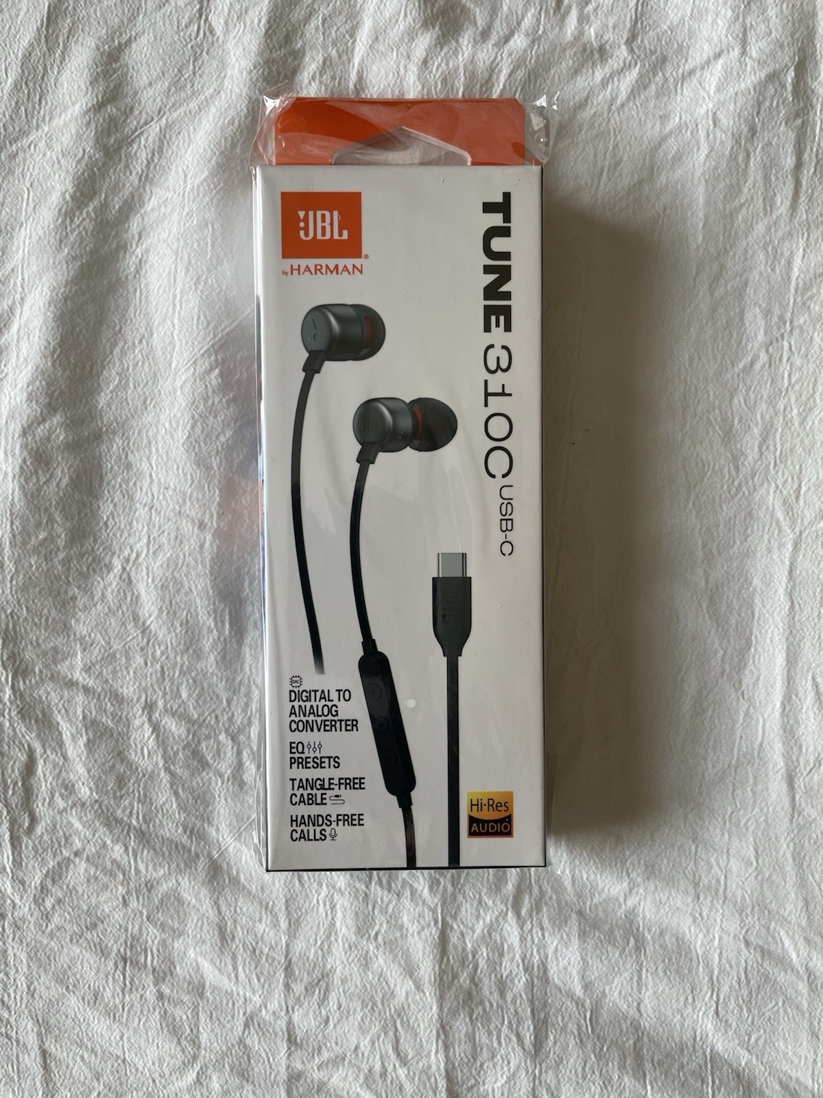 JBL TUNE310C Wired In-Ear Earphones USB Type-C