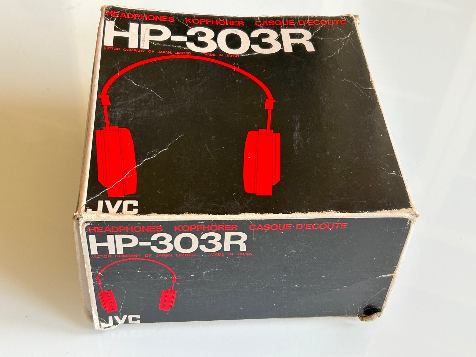 JVC HP-303R Stereo Headphones