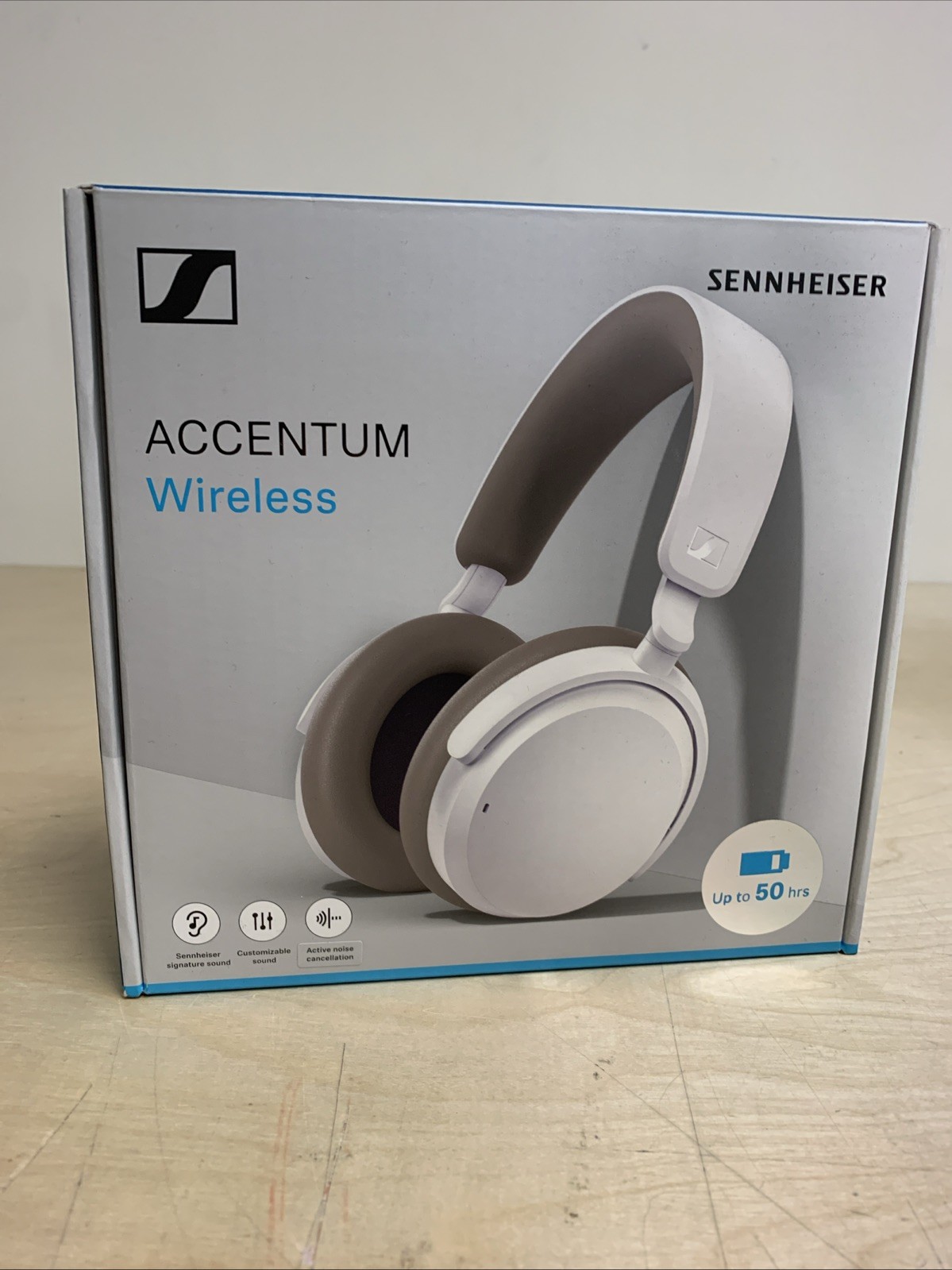 Sennheiser Accentum Wireless Over-ear Headphones