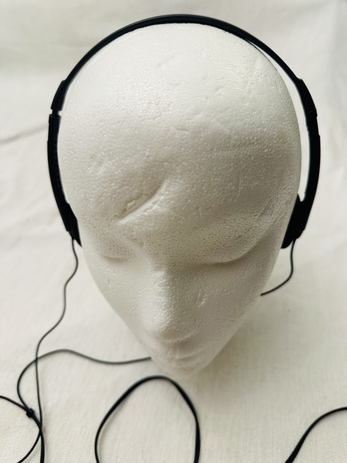 VTG Sony Headphones MDR-012 Classic Walkman/Discman Headphones. Nice Condition!