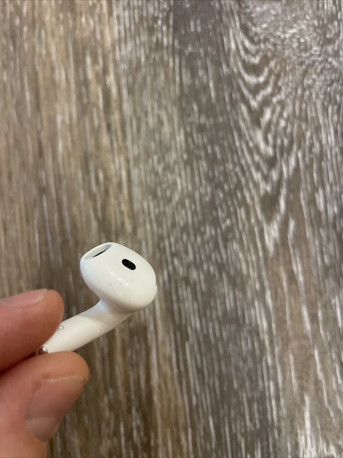 Apple AirPods 4th Gen ANC with MagSafe Charging Case A3053 A3050 A3058 Warranty