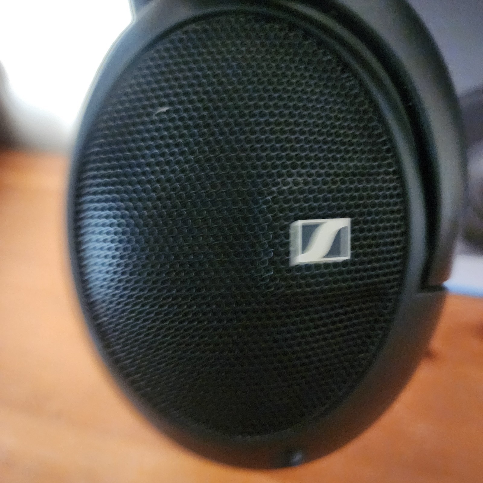 Sennheiser HD 560S Headphones With Original Box and Adapter Reference Open Back