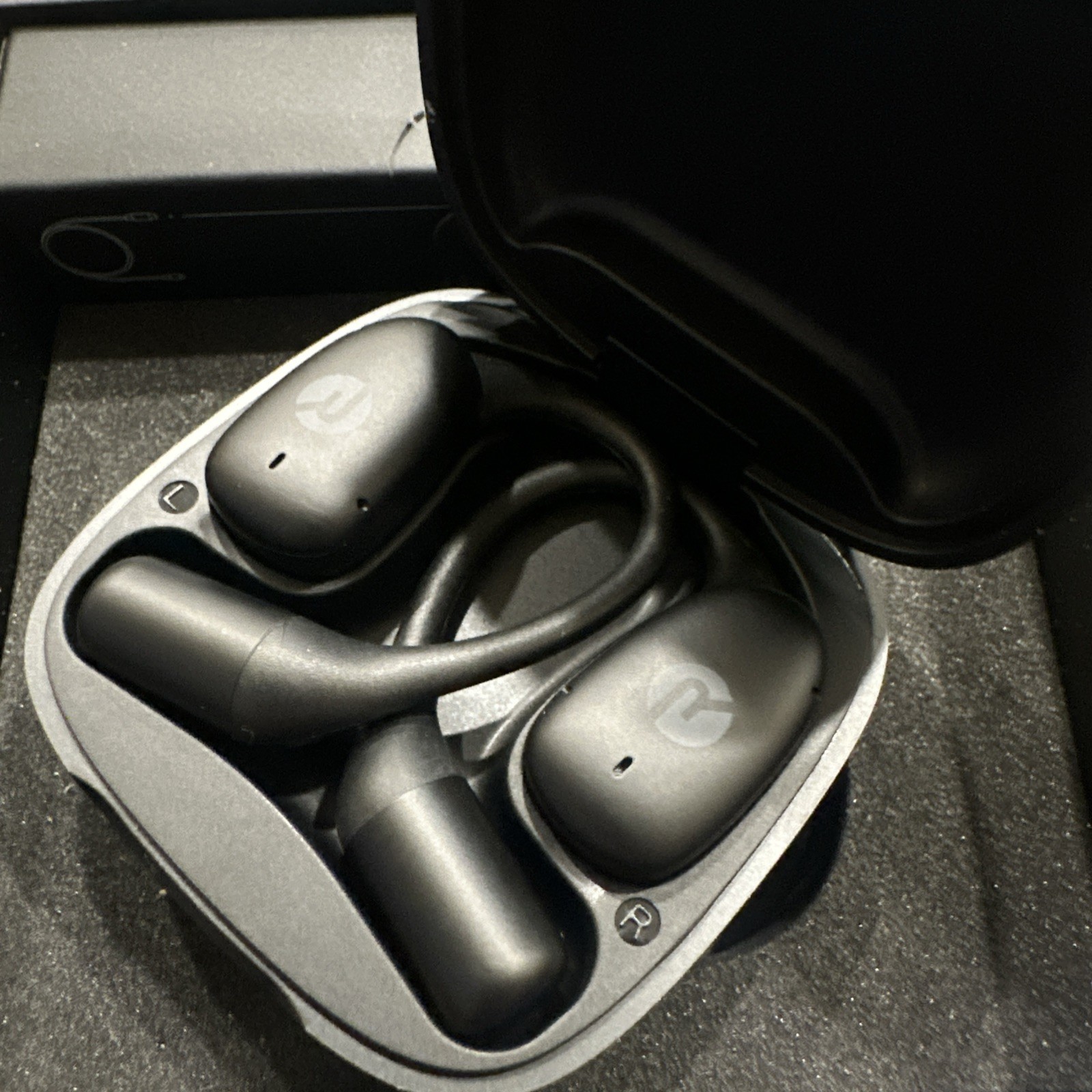Raycon Essential Open Ear Earbuds – Open Ear Headphones, Earbuds Wireless Black