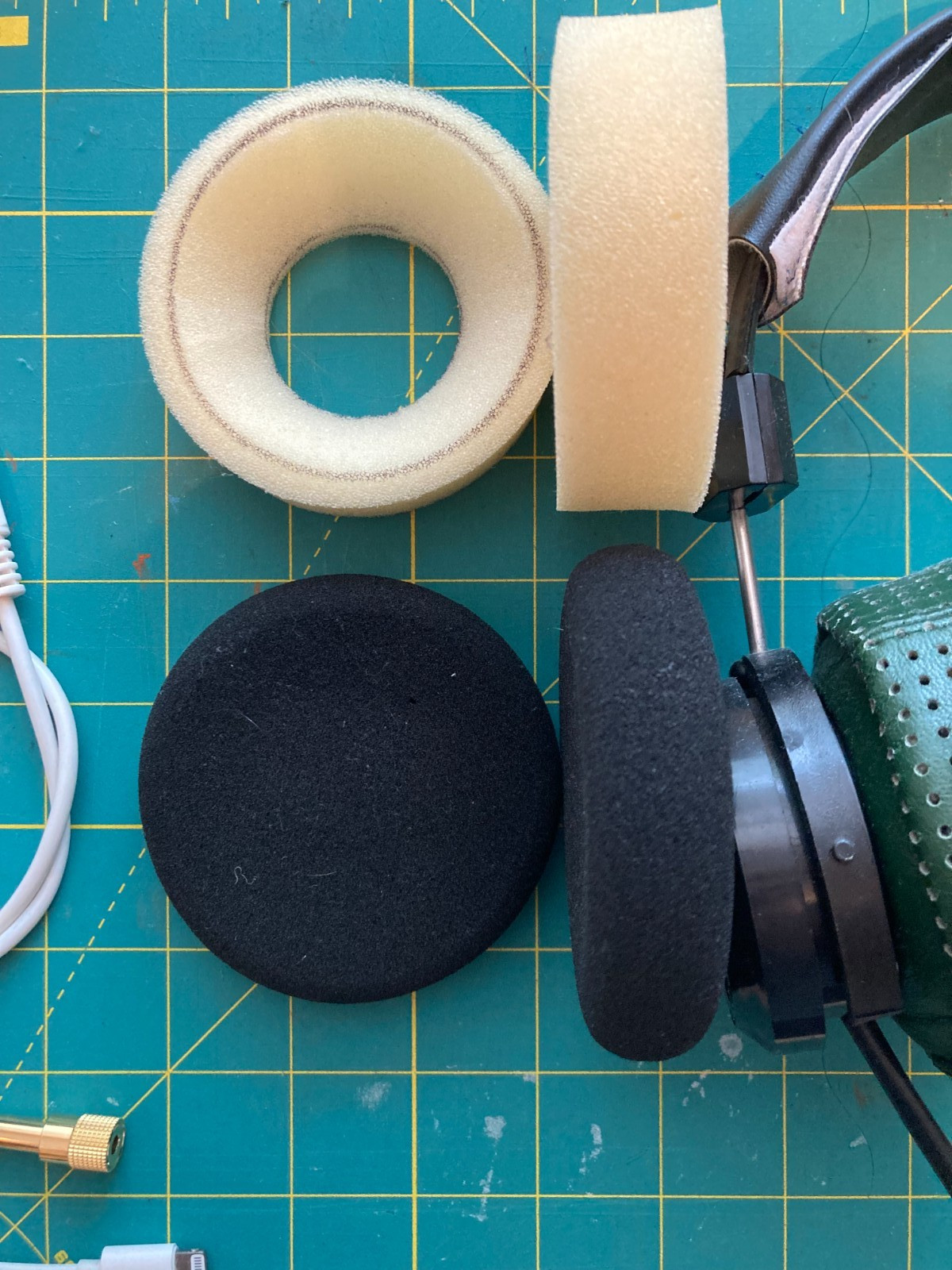 GRADO SR125e Prestige Series headphones with custom beautiful audio earpads