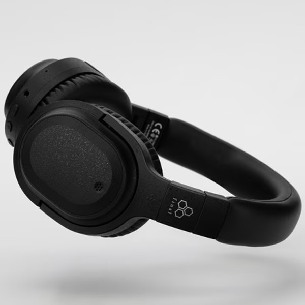 final UX3000 SV Wireless Noise Cancelling Headphones Bluetooth Black FI-UX3SDPL