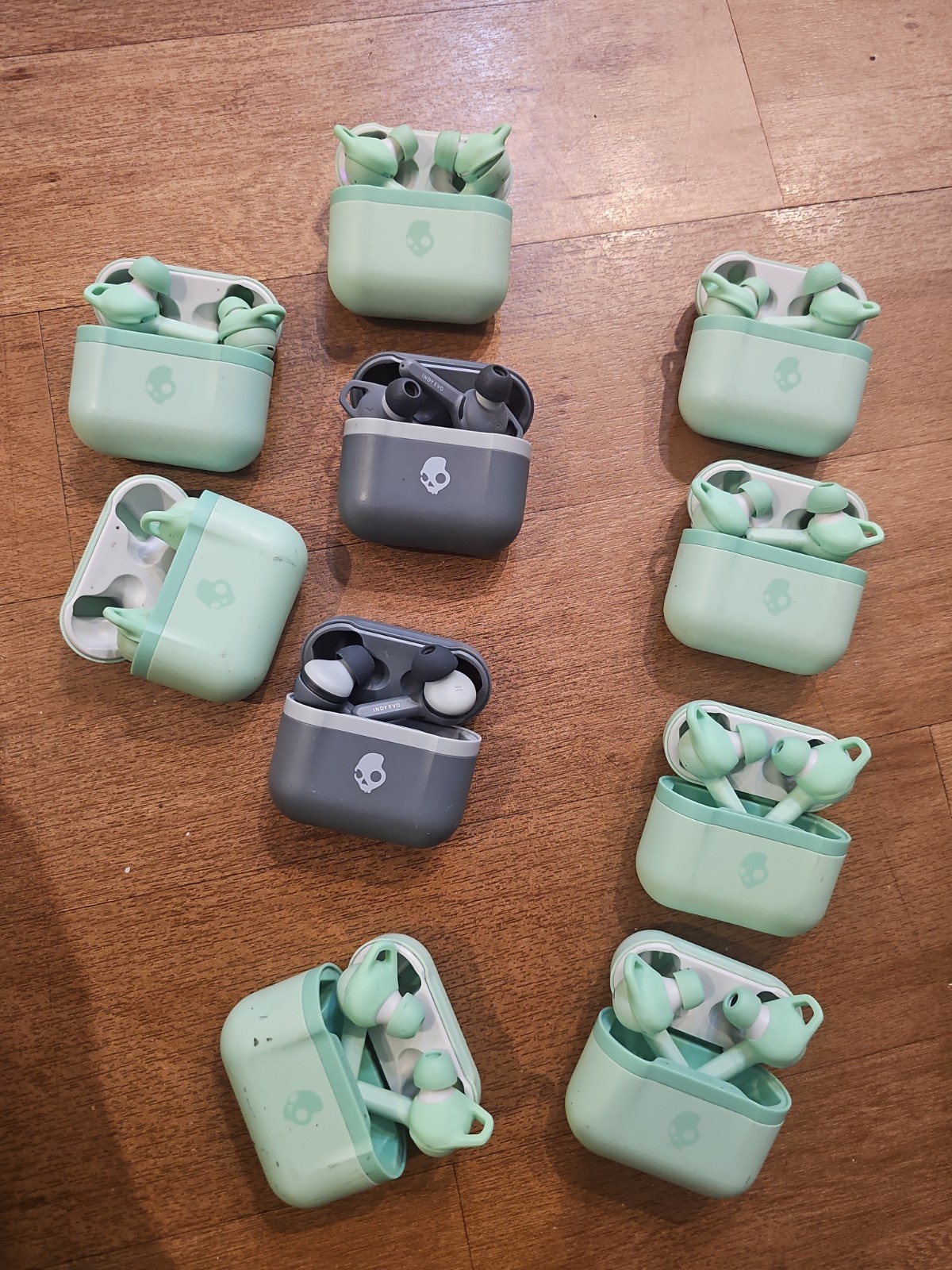 Lot of 9 Skullcandy S2IVW-N740 Indy Evo True Wireless In-Ear Earbuds