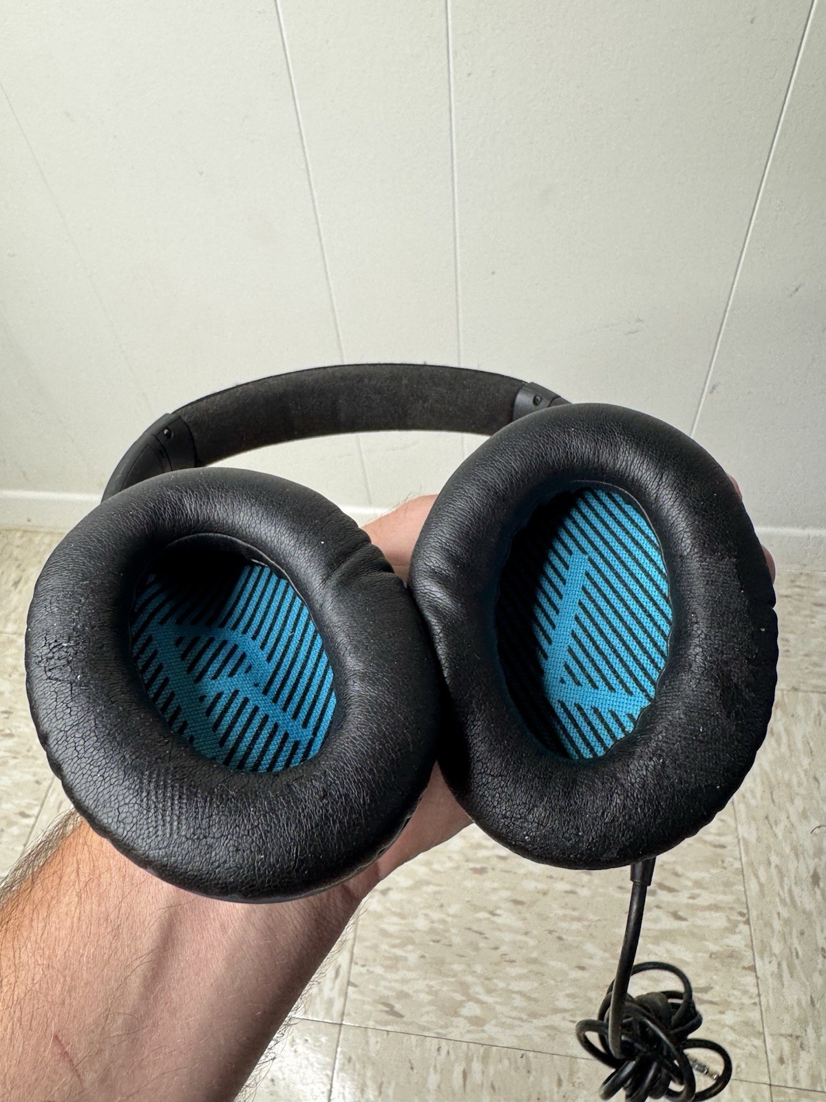 Bose QuietComfort 25 QC25 Wired Headphones Acoustic Noise Cancelling, Black/Blue