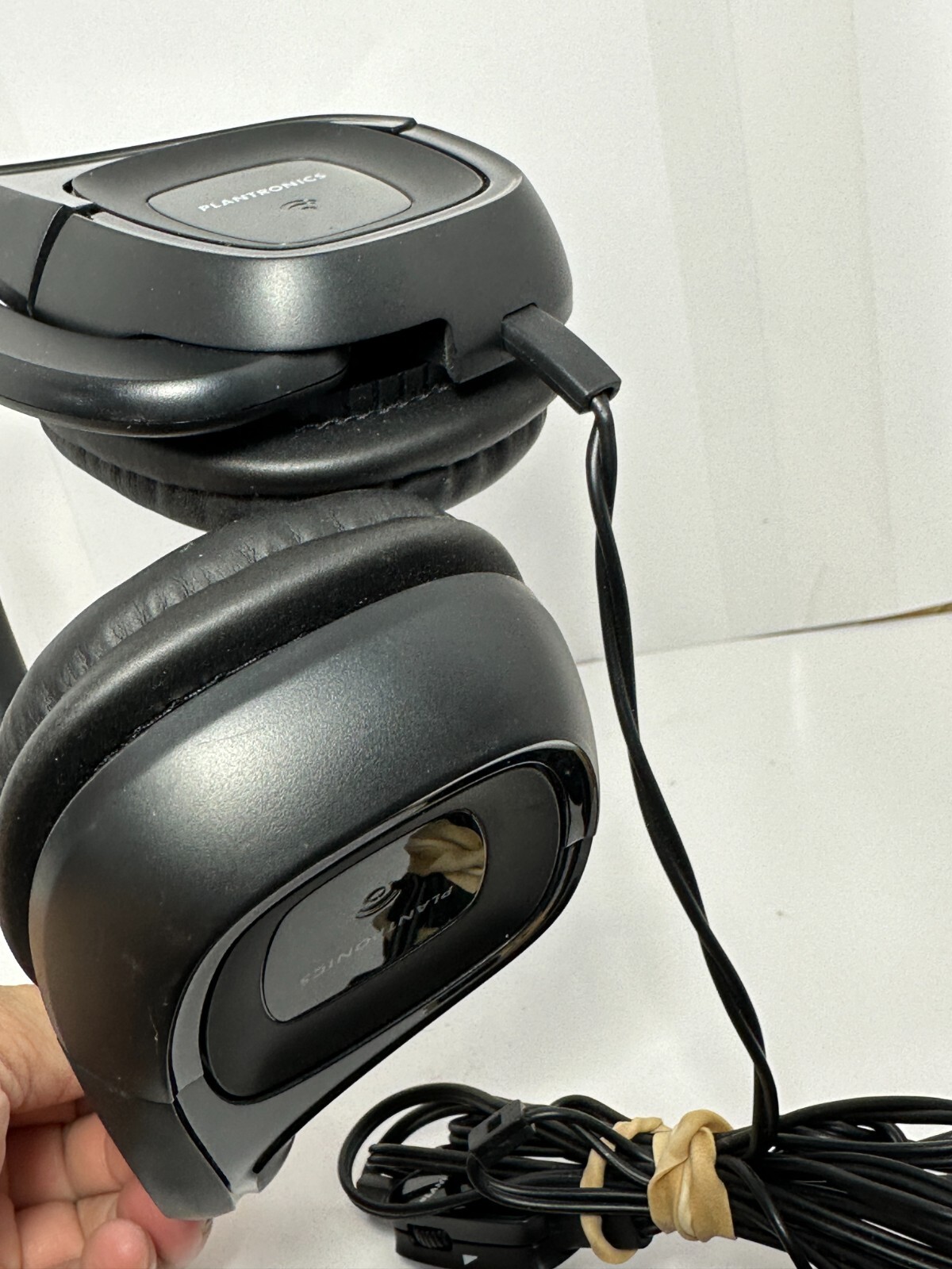 Plantronics A355 Wired Headphones with Mic Gaming Home Office