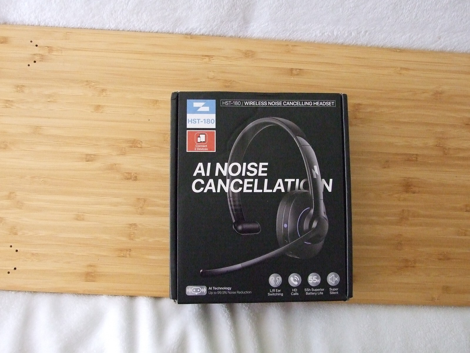 Brand New The Voice Hollywood Wireless Headphones Made in China