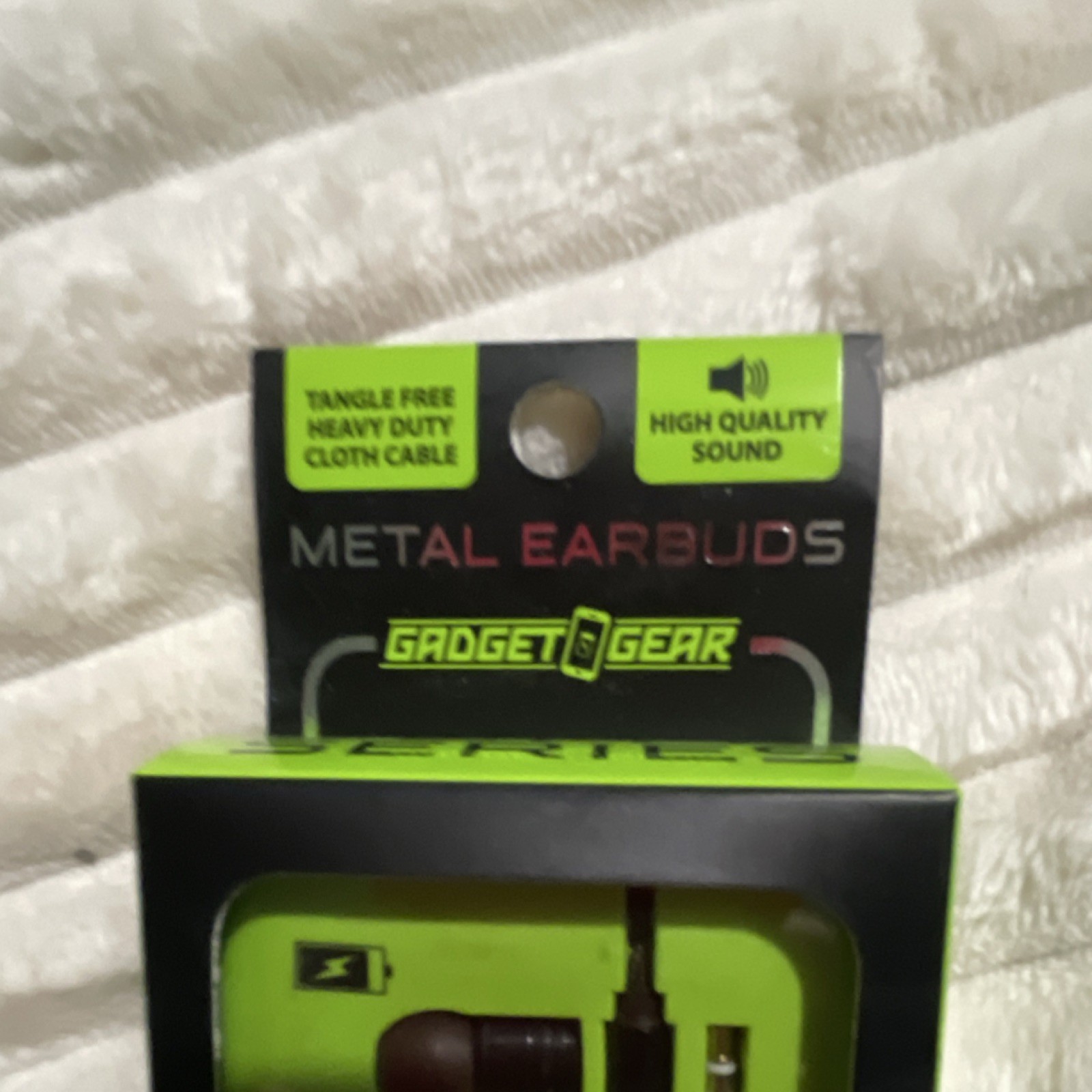 Gadget Gear Elite Series Metal In-Ear Earbuds Black Mic Tangle Free Cord 3.5mm
