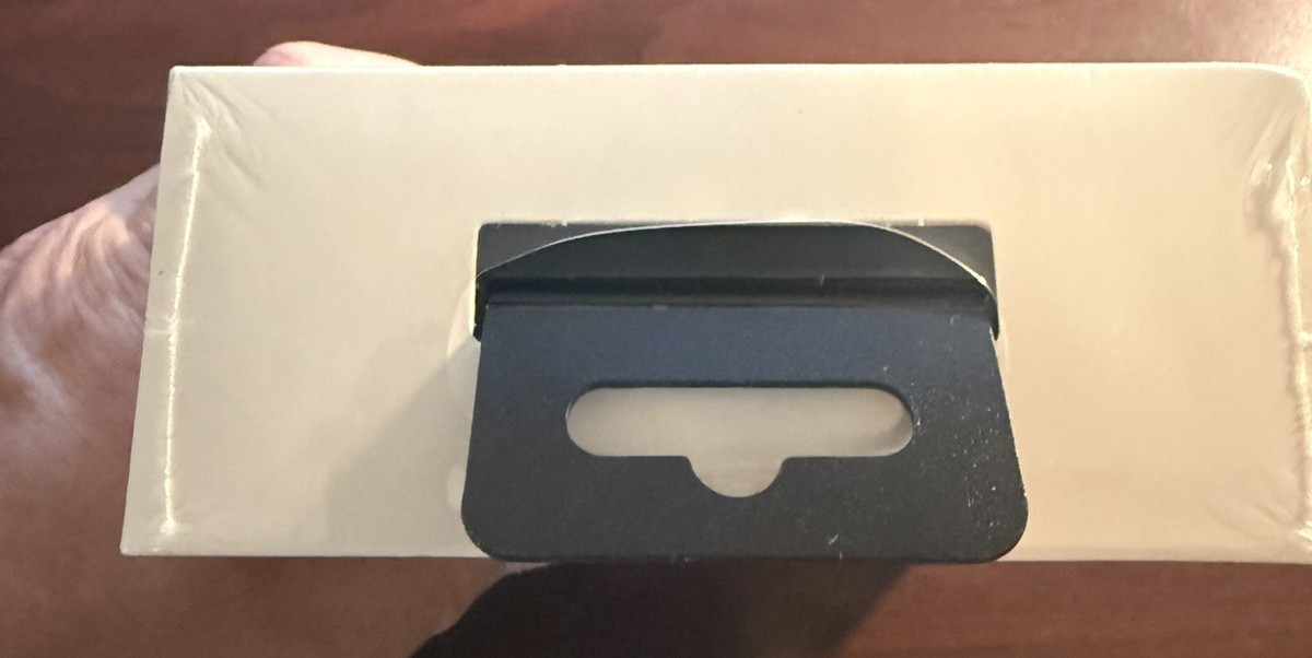 Cleer Goal Wireless Headphones – New in Box – Unopened – Active Use Sport Earbud