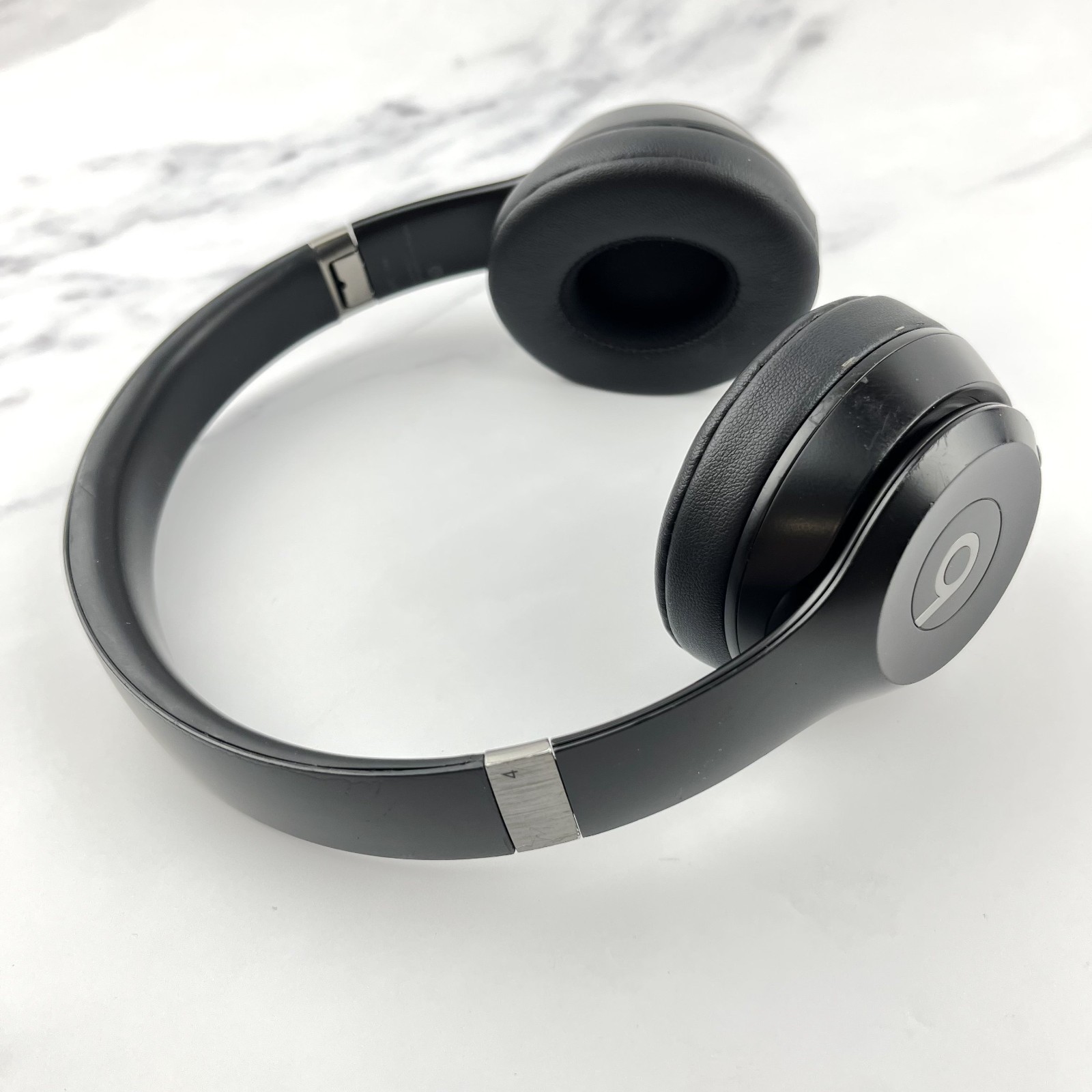 Beats Solo 4 True Wireless On-Ear Headphones – Matte Black
