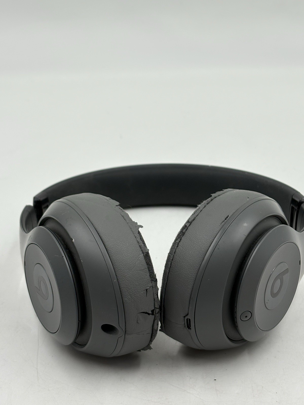 Beats by Dr. Dre Studio3 Wireless Bluetooth Over-Ear Headphones Gray *READ*