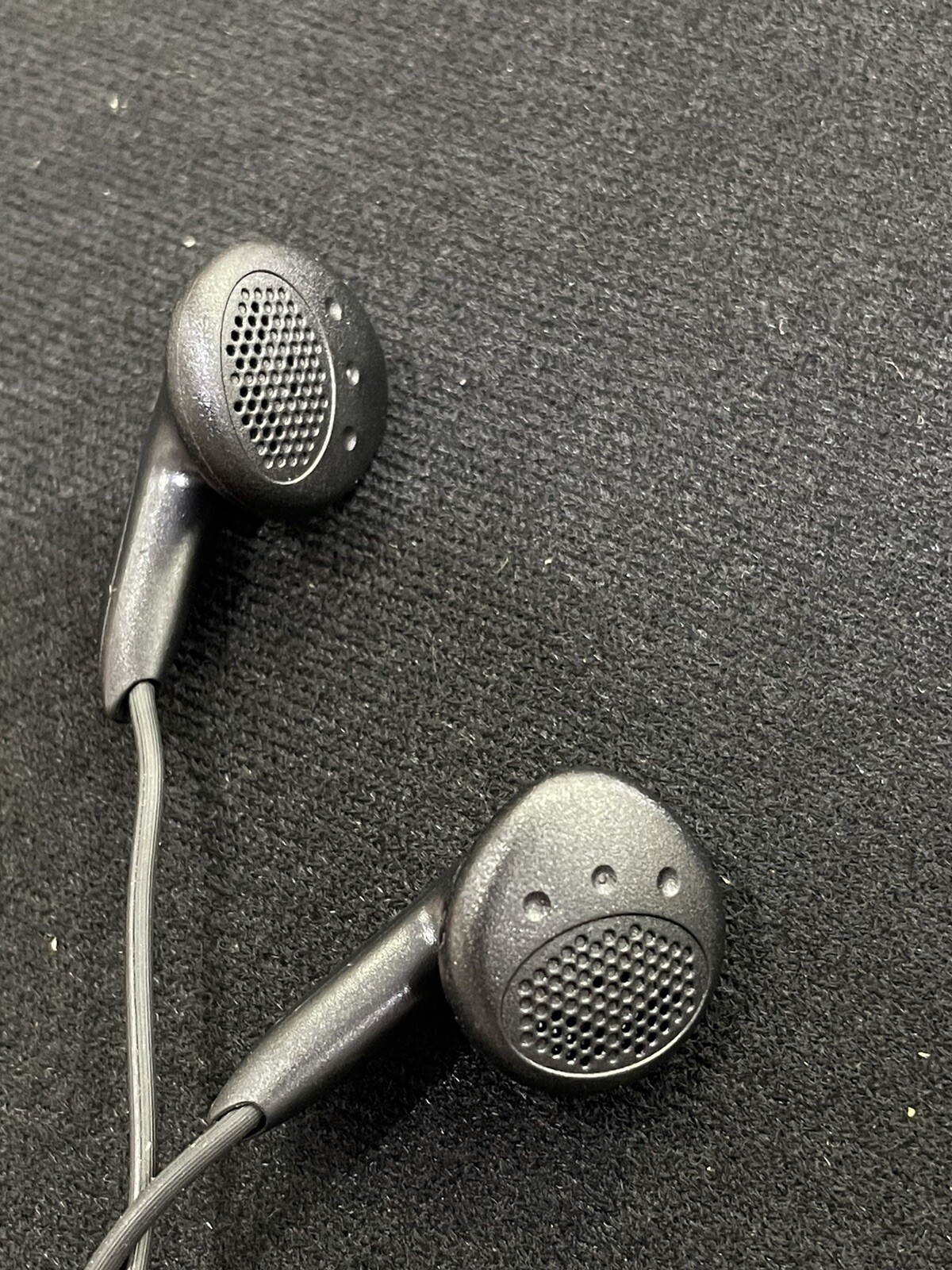 NOS Genuine Sony Walkman MDR-E0808 Earphones Headphones Black