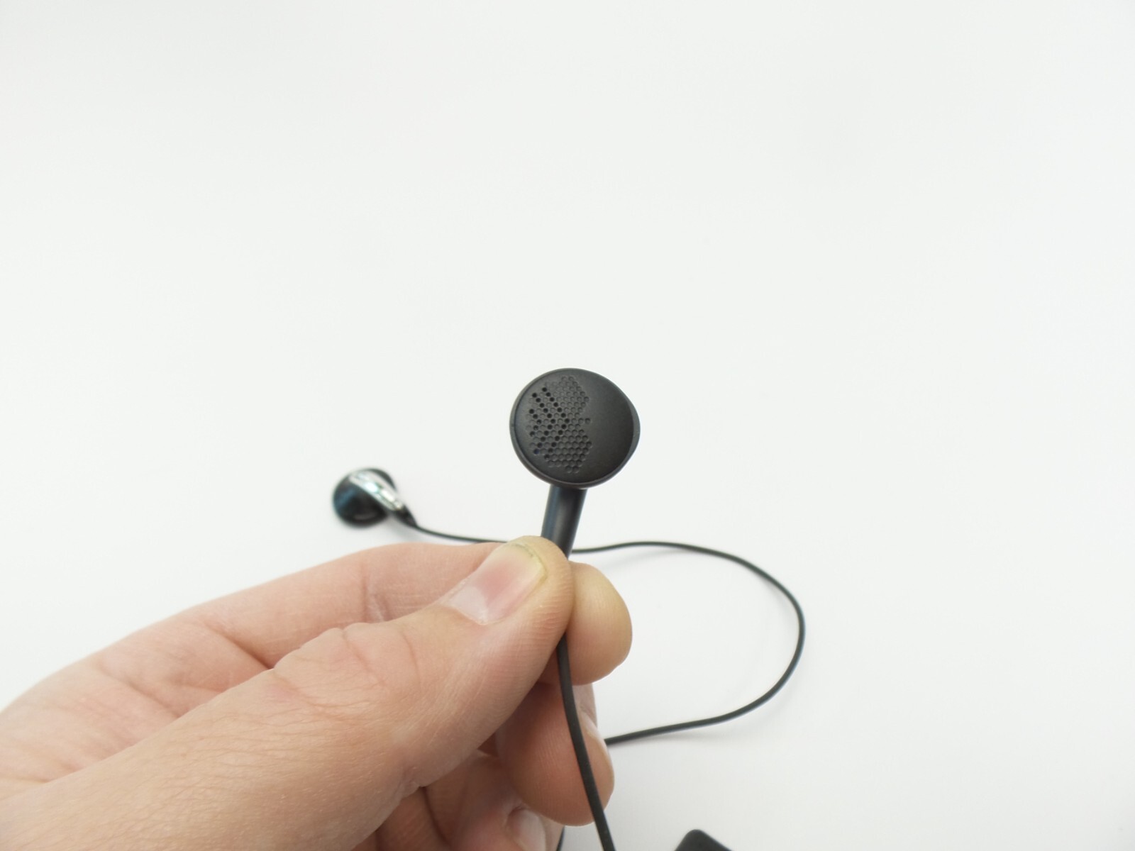 RARE Sony MDR-E8o6 Stereo Headphones Earbuds