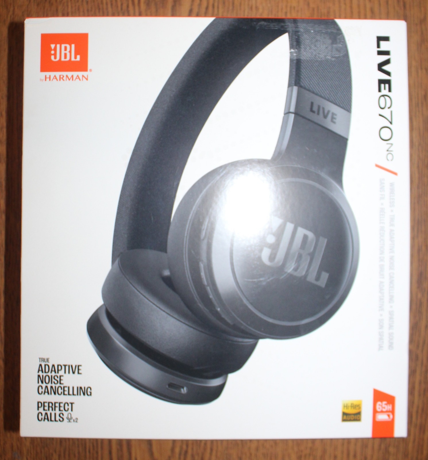 JBL Tune 670NC Bluetooth Headphones Adaptive Noise Cancelling Black AO4079233