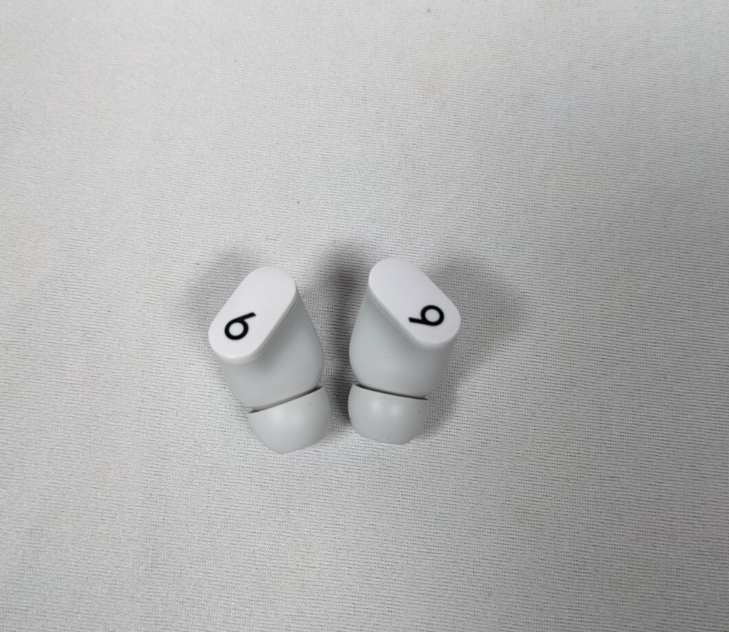Beats Studio Buds-True Wireless Noise Cancelling Earbuds (White)