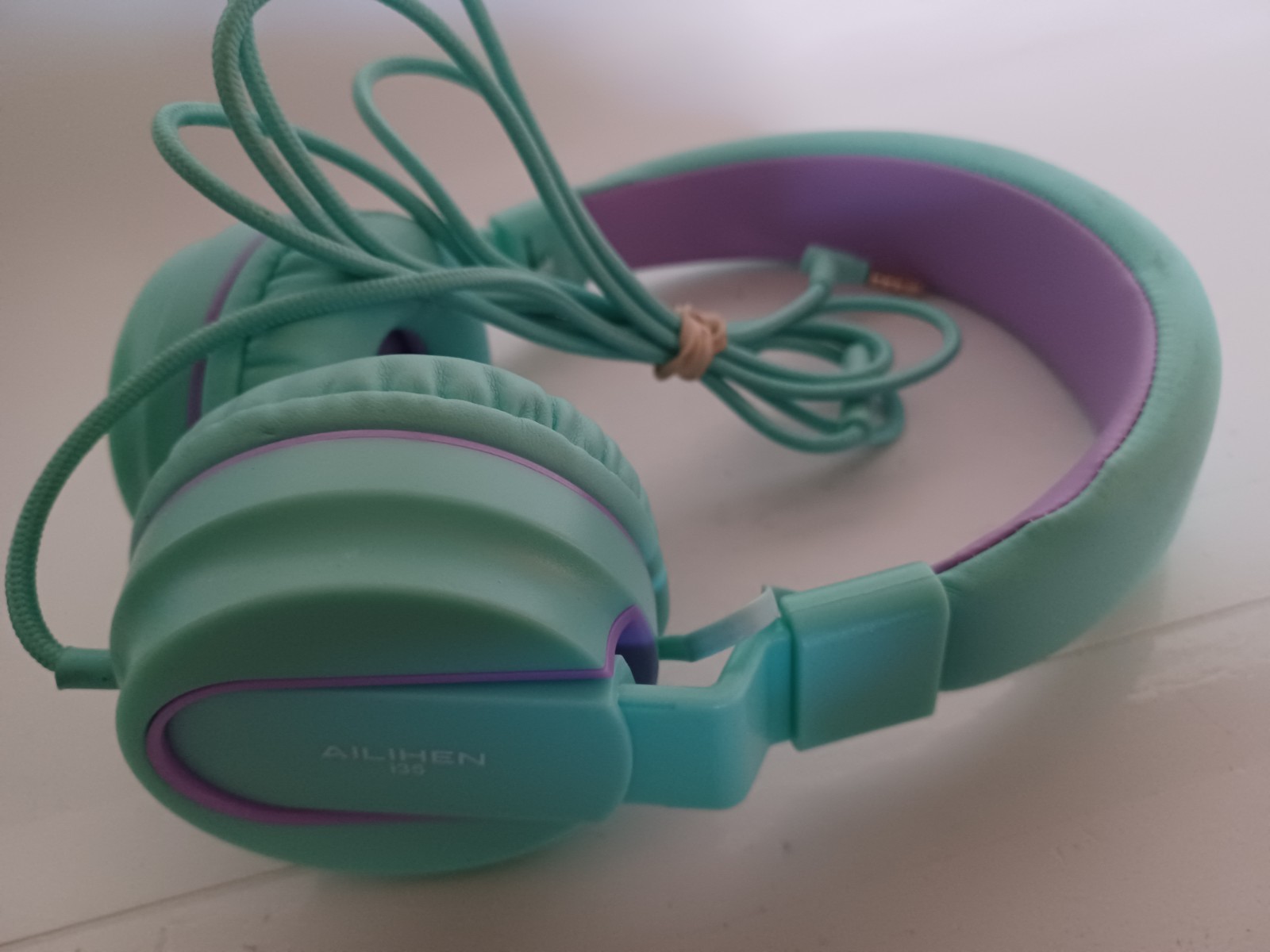 AILIHEN I35 Kid Headphones with Microphone Volume Limited Childrens Girls Boys