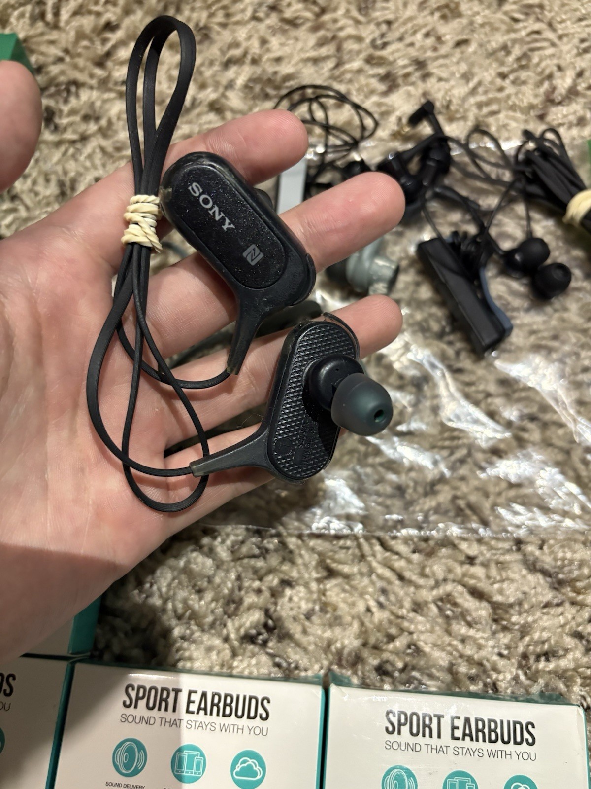 Sports Earbuds Lot Wireless & 3.5mm Jack New & Used Sony Jaybird iFrogz