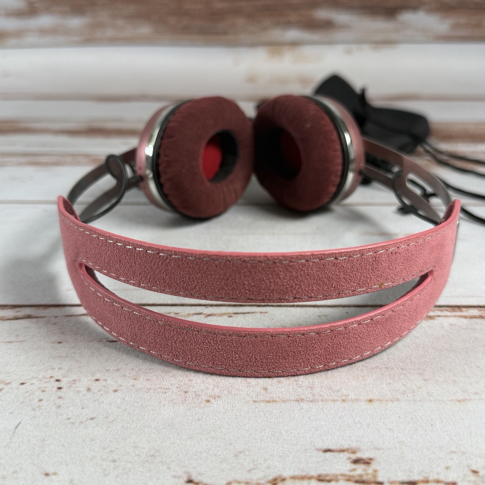 Sennheiser Momentum 1.0 Wired Over-Ear Headphones – Pink (Great Condition)