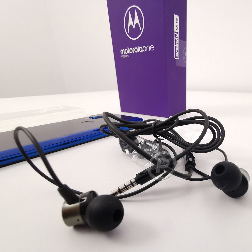 Genuine Motorola In-Ear Metal Headphones Moto One Original Earphones For Android