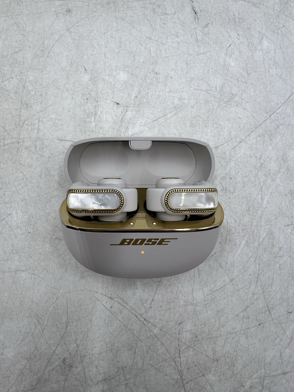 Bose x Kendra Scott Ultra Open Earbuds Mother of Pearl