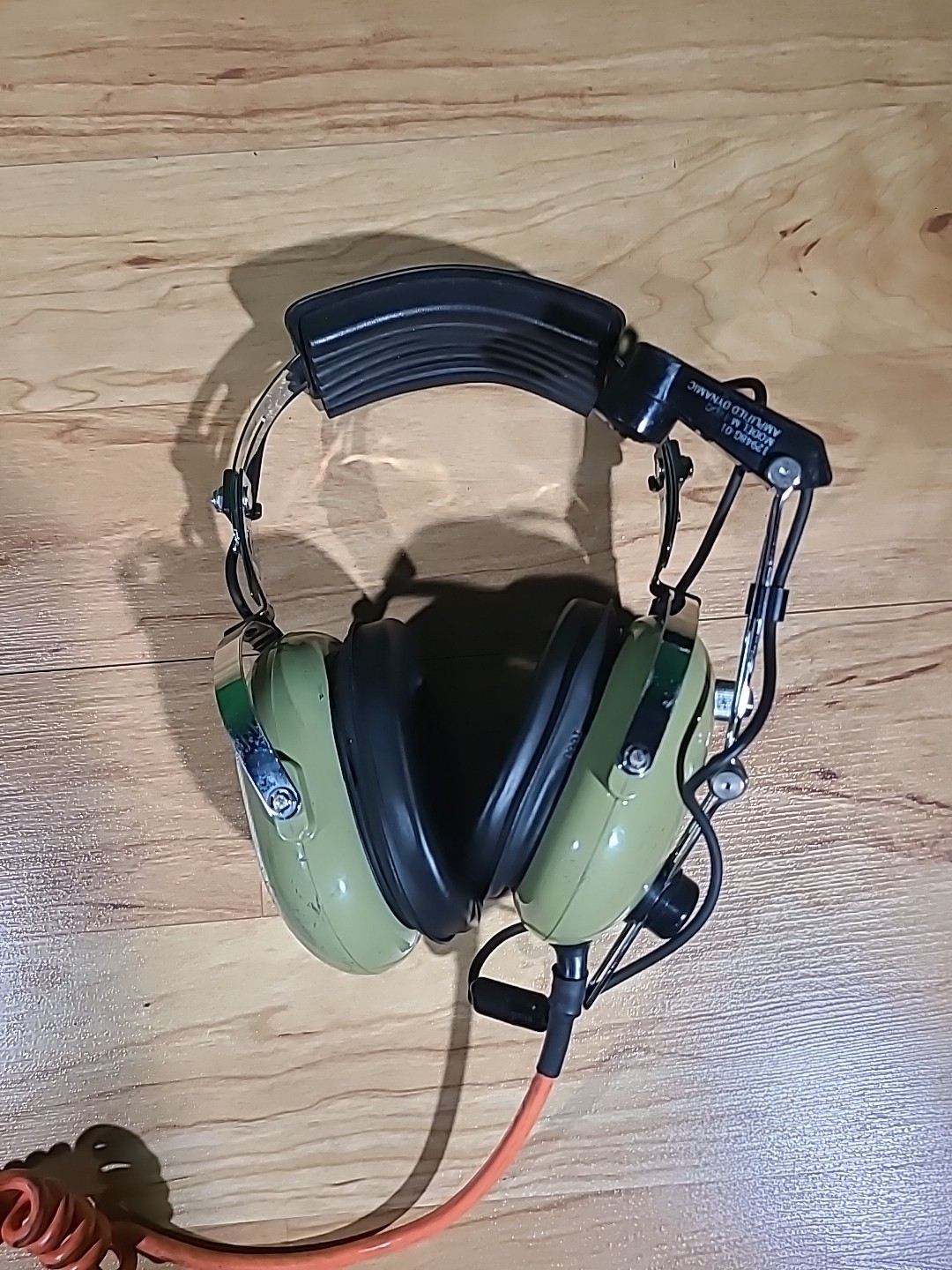 David And Clark Avation Headphones With M 1/DC Microphone And 15 Ft Spring Cord