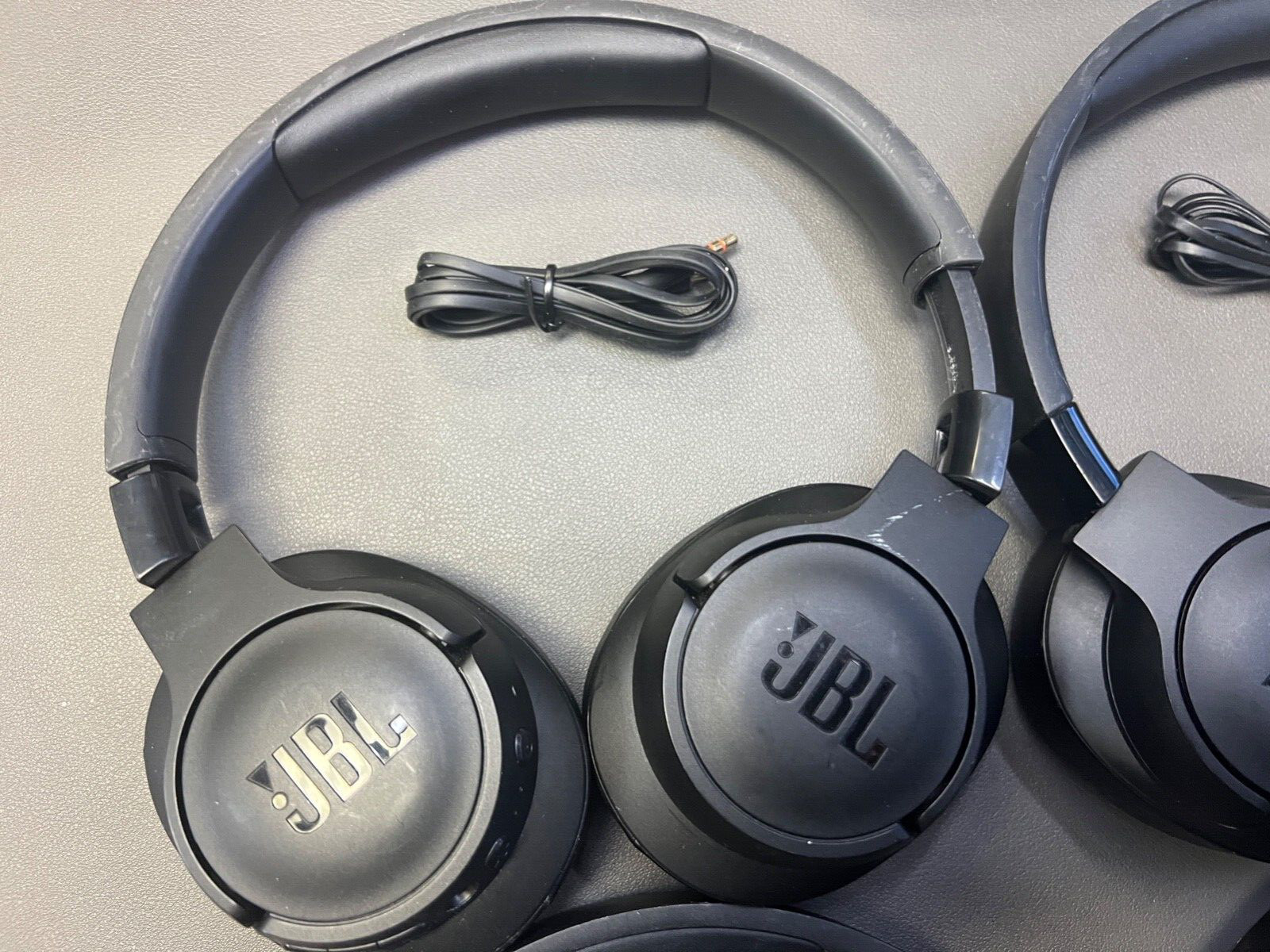 JBL TUNE 760 NC headphones 3.5mm over-ear -WIRED ONLY!-BLK-LOT OF 4