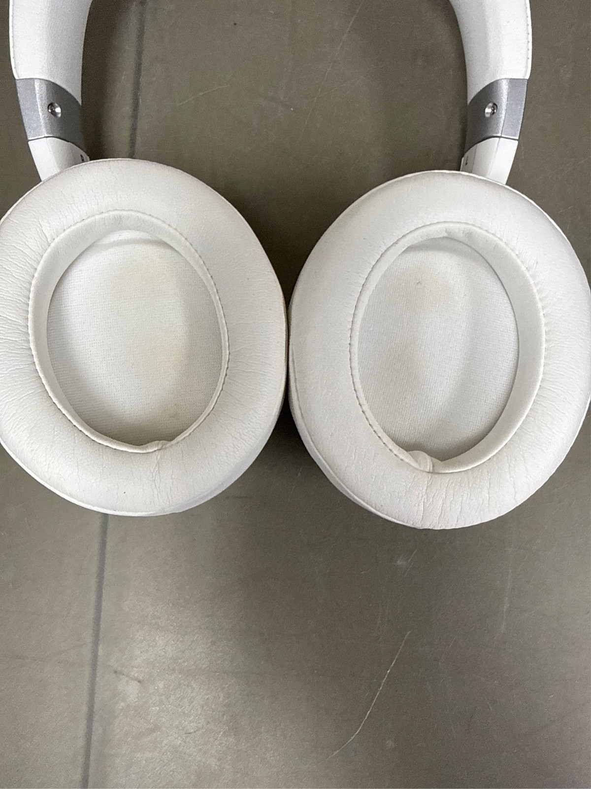 The Everyday Headphones 9