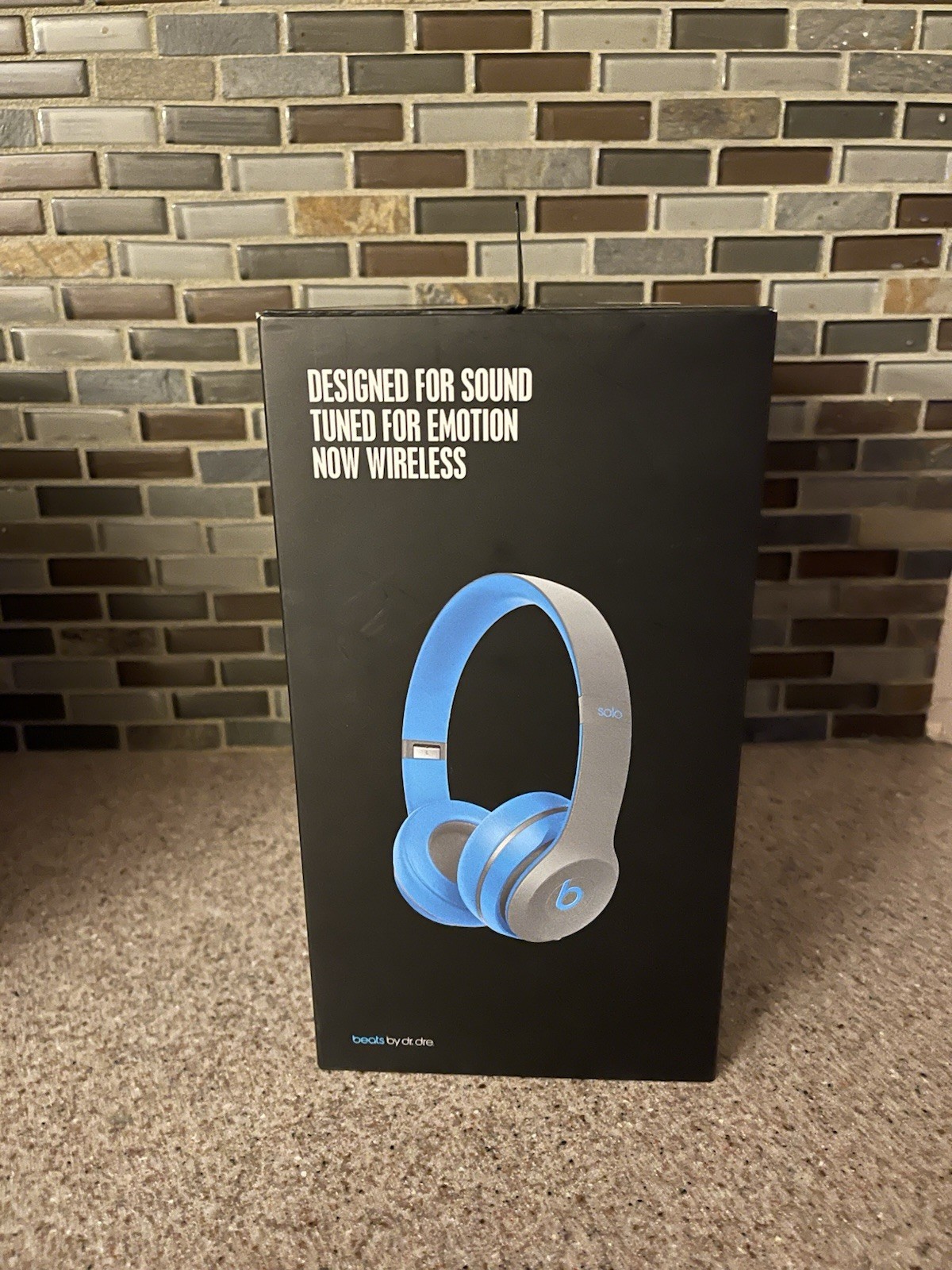 Beats by Dr. Dre Solo2 Wireless Headphones Used Blue Gray Color