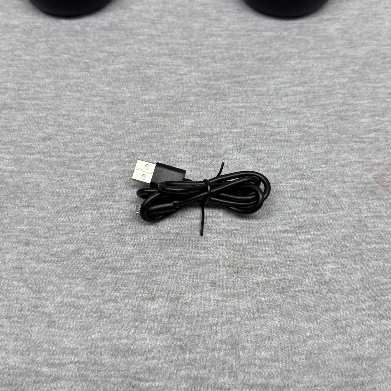 Poly Voyager Surround 80 UC Headset