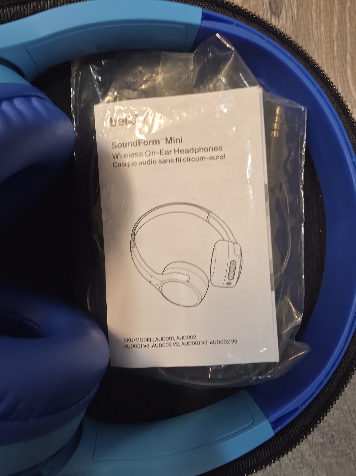 Belkin SoundForm Mini – Wireless Bluetooth Headphones for Kids with 30H Battery