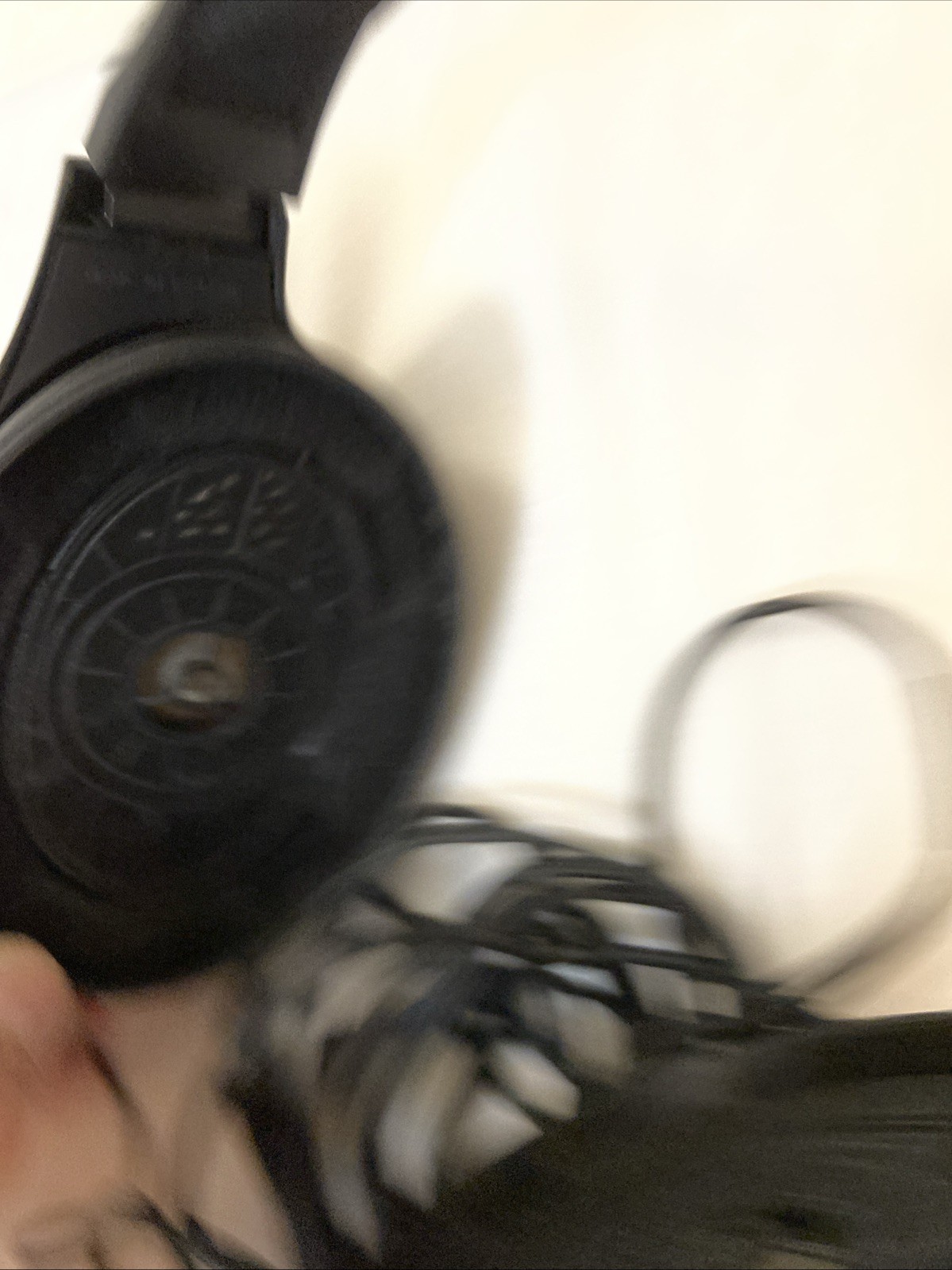 Sennheiser HD 525 Over-Ear, Audiophile Headphones, Tested & Working. No Earpads