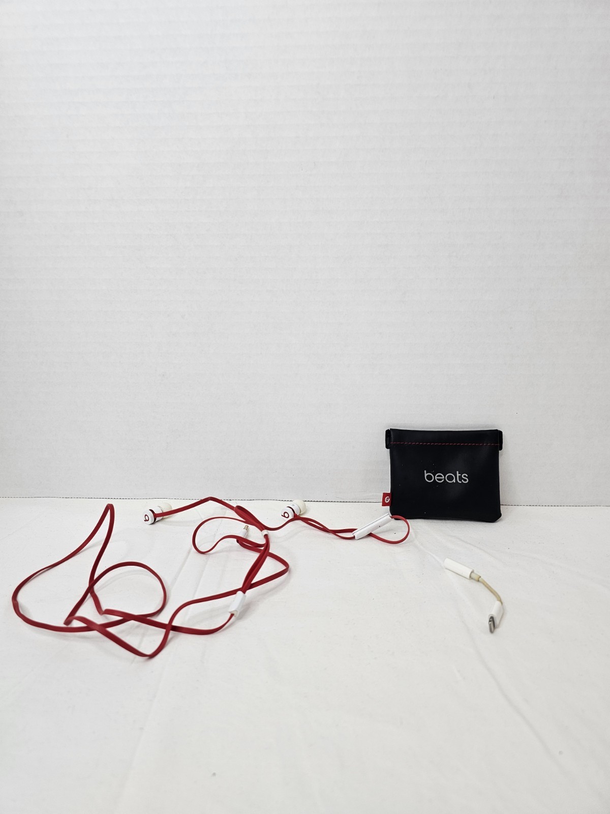 🖤Beats By Dr. Dre Urbeats 2.0 In Ear Headphone Buds White Red