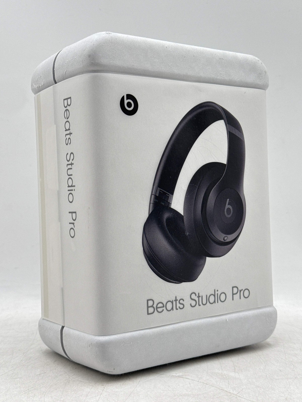 Beats Studio Pro Wireless Noise Cancelling Headphones Brand New